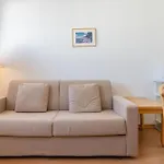 Apartment 711, Seepark *
